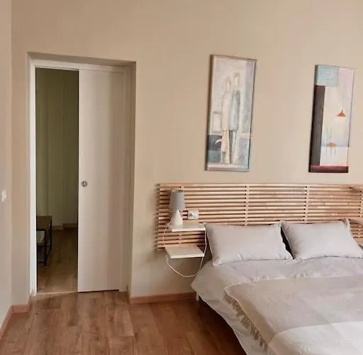 Jumbo Flat In Lägenhet